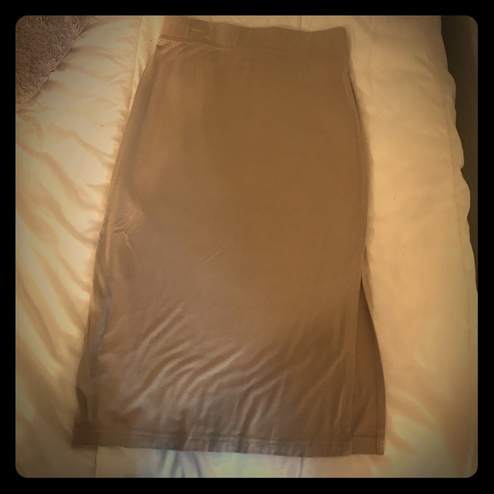 Cream-Colored Skirt
