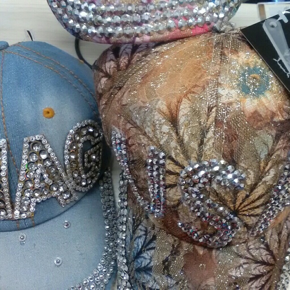 **BNWT**  Assorted Ladie's Denim Bling Caps - Picture 7 of 7