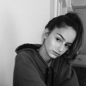 Meet your Posher, Karoline