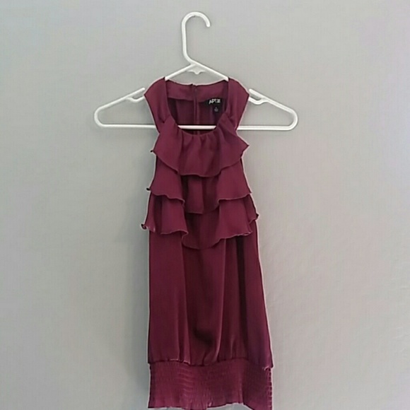 💐Elegant ruffled blouse💐 - Picture 2 of 6