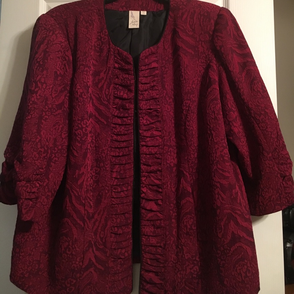 Maroon  jacket 3/4 sleeves