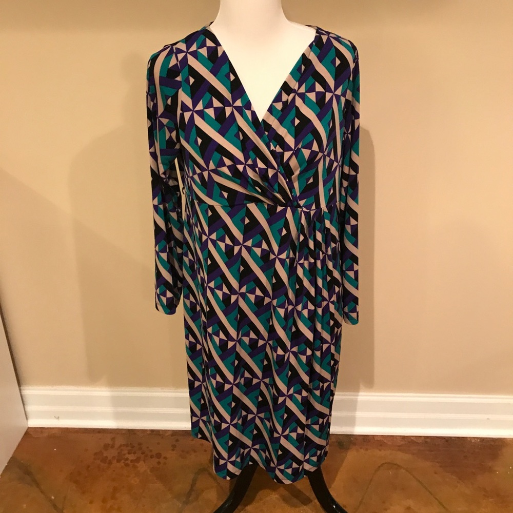 Motherhood Maternity large dress nursing friendly