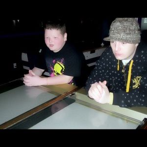 Meet your Posher, Christopher