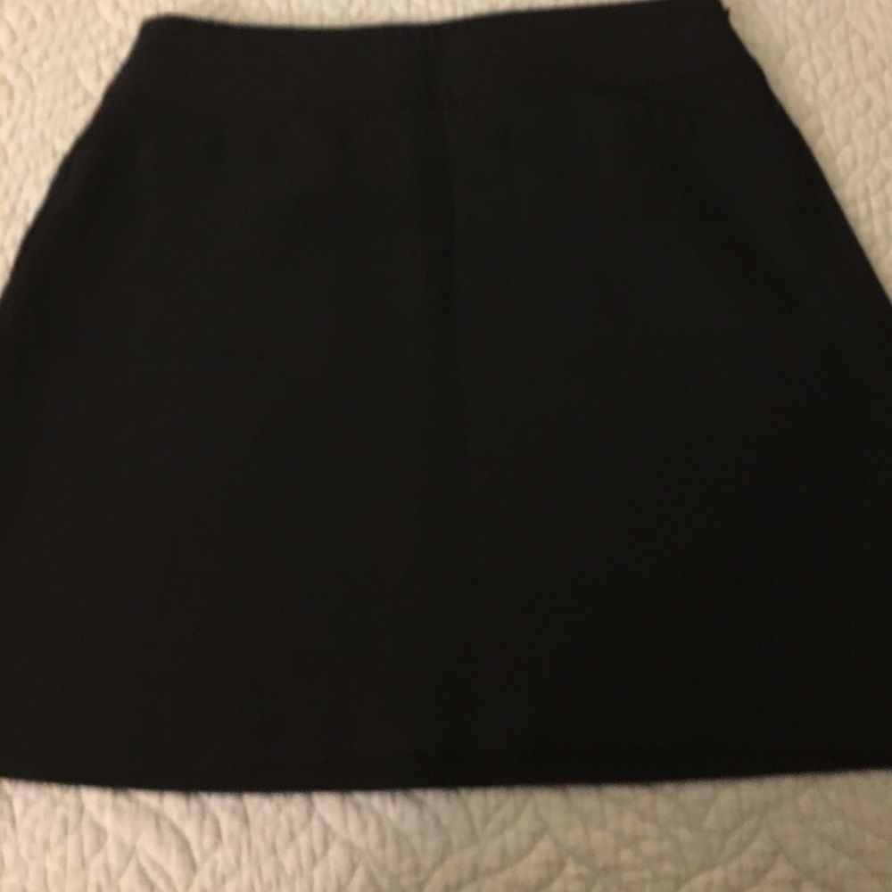 Ann Taylor loft black knee length skirt