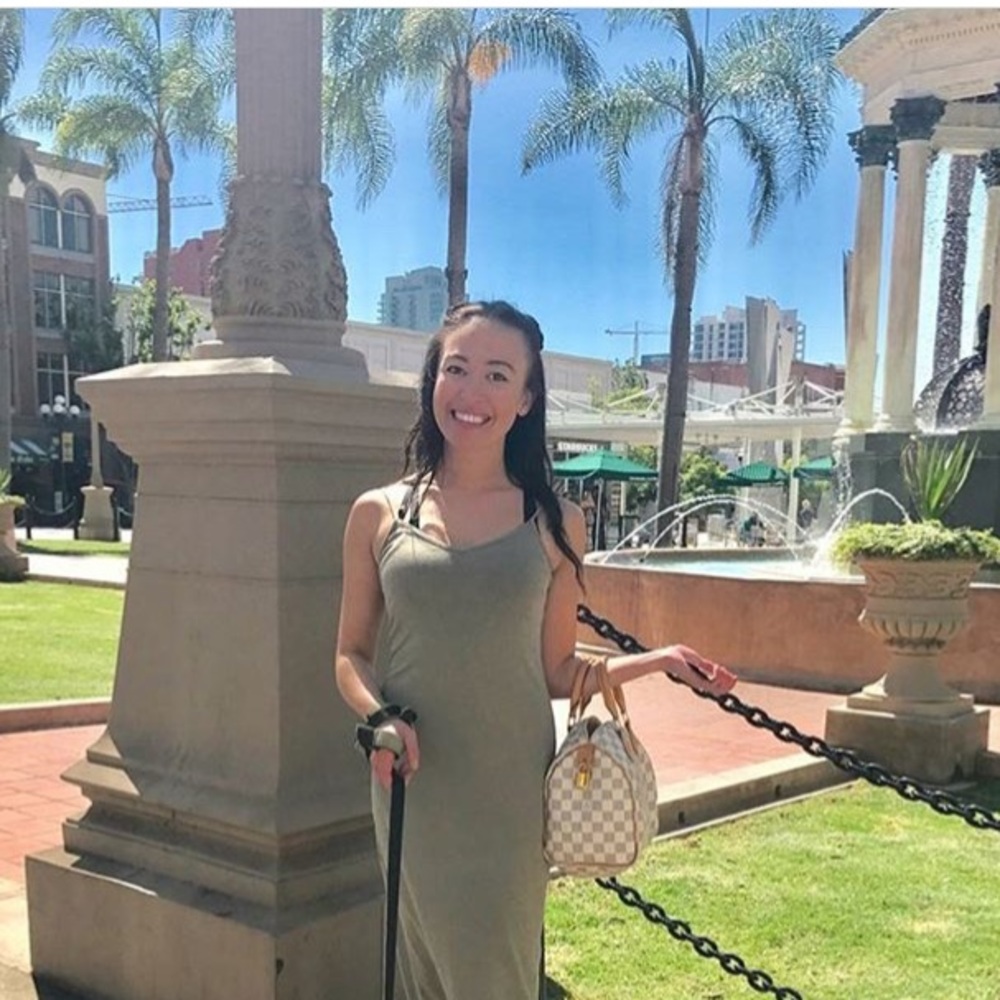 Meet your Posher, Mia