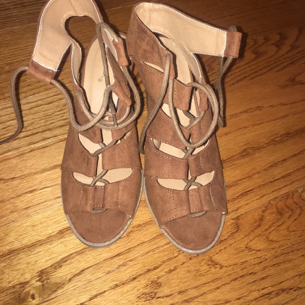 Cute heels!