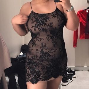 NEW Lace Bodycon Dress✨