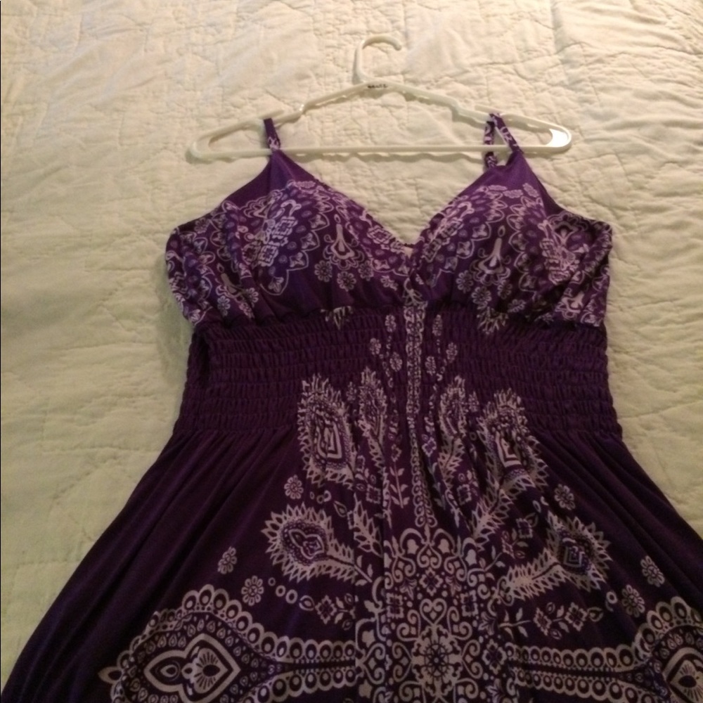 Long halter dress, elastic back, adjustable straps