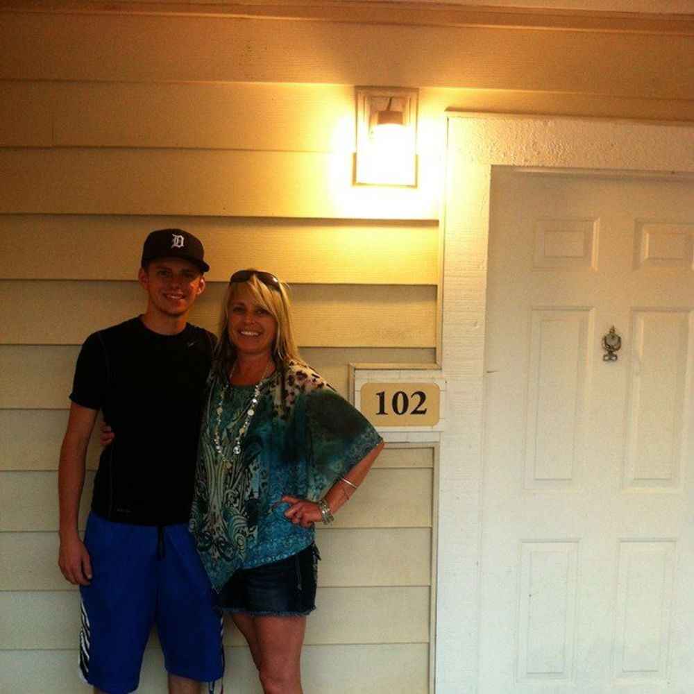 Meet your Posher, Julie