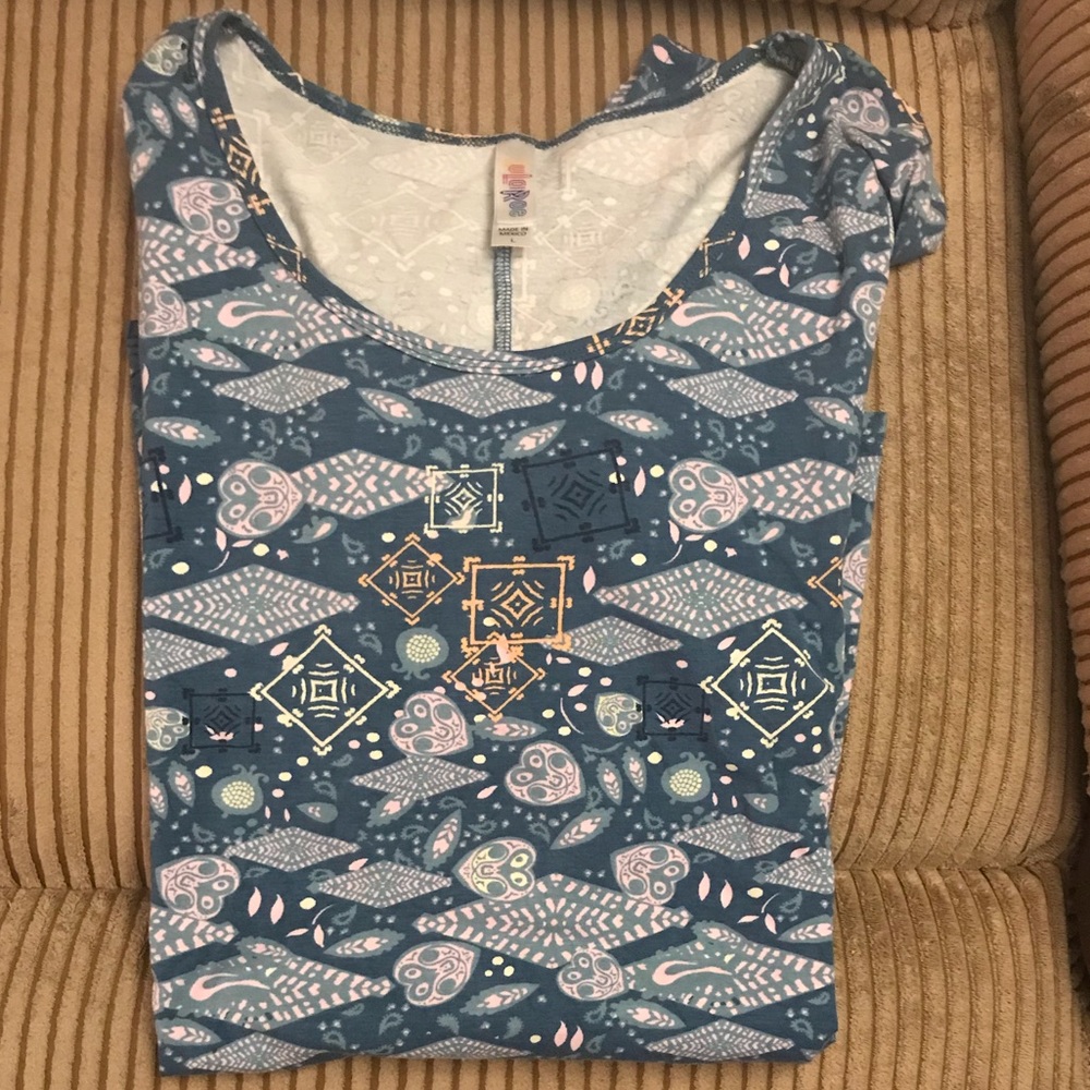 LuLaRoe Large Perfect T NWOT