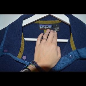 Patagonia pull over