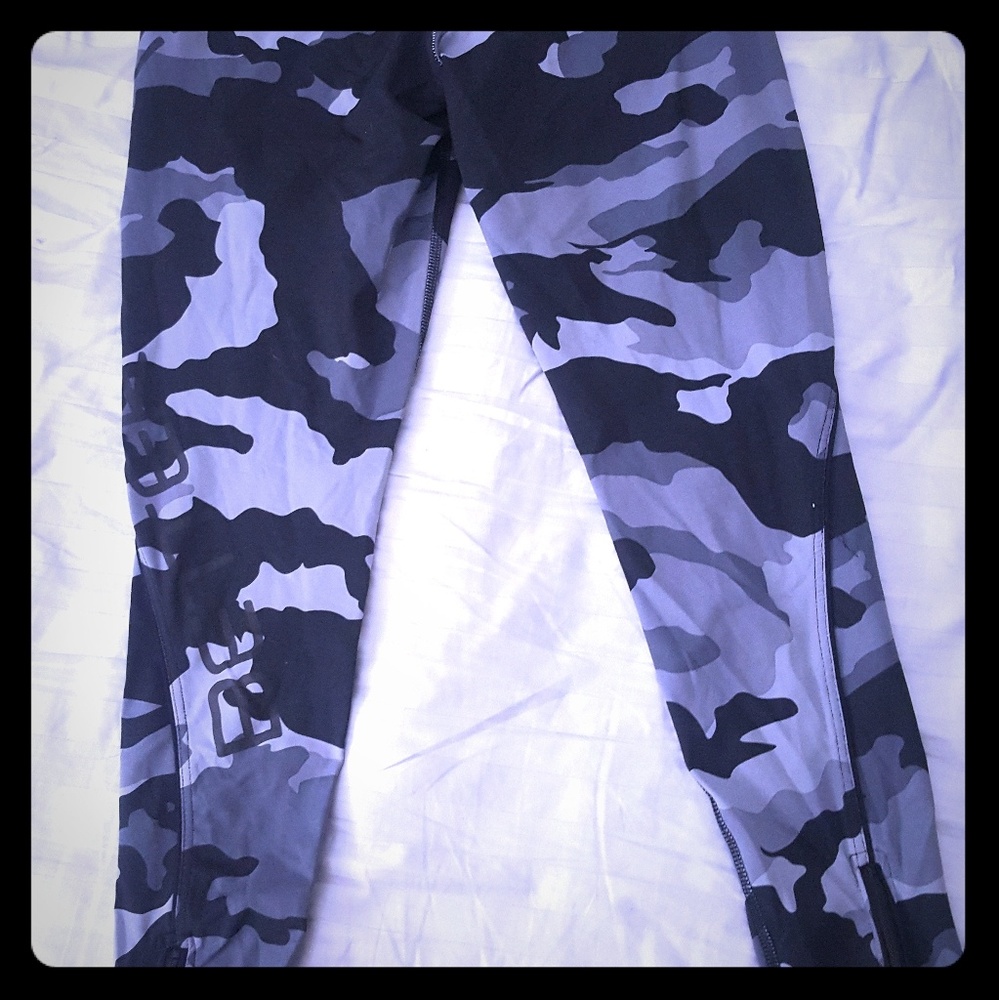 Better Bodies Grey Camo tights