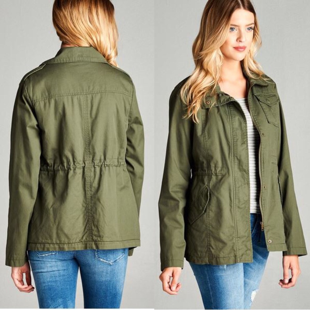 LAST ONE Small Faux Sherpa Lined Utility Jacket - Picture 4 of 6