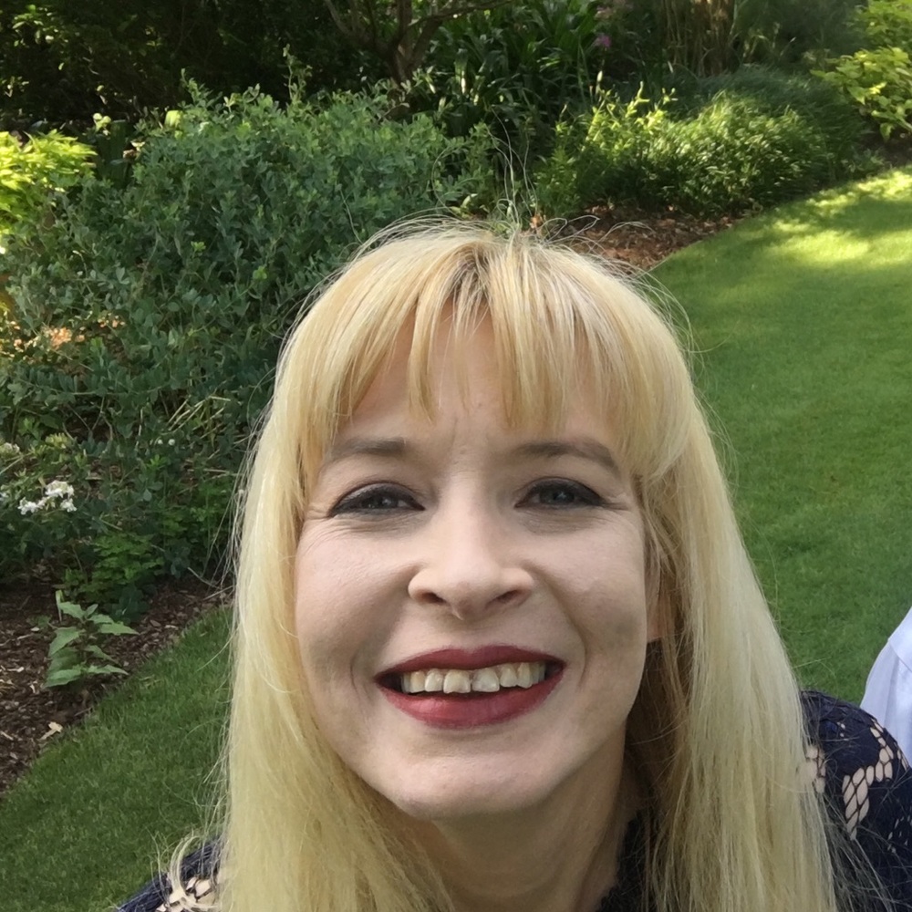Meet your Posher, Julie