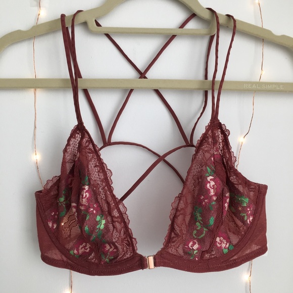 ✨ Free People Criss Cross Back Bra ✨ - Picture 2 of 5