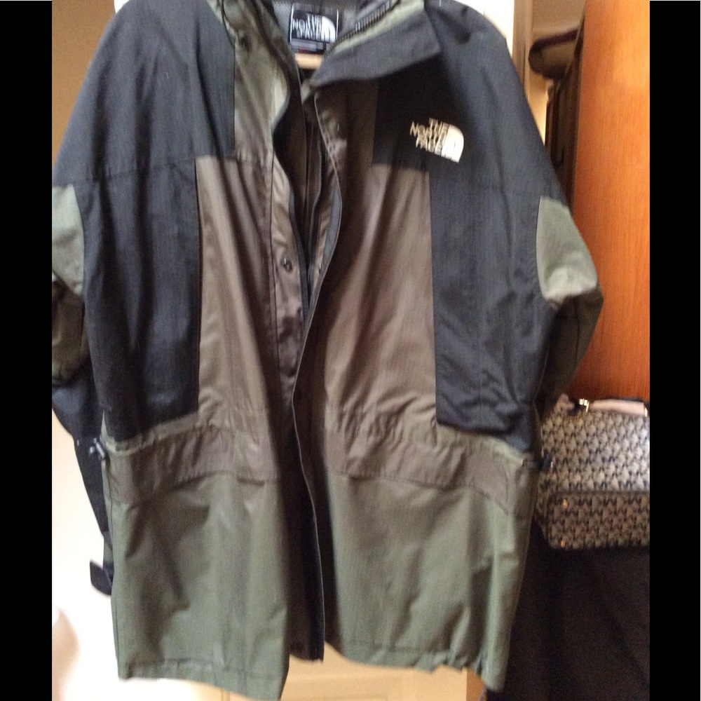 The North Face men’s Gortex Summit Jacket XXL