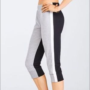 Fabletics Christy Capri, Black Gray, Medium, NWT.