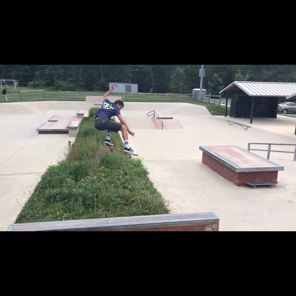 Meet your Posher, Laszlo