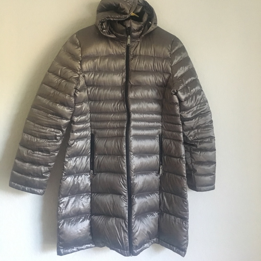 They women puffer coat