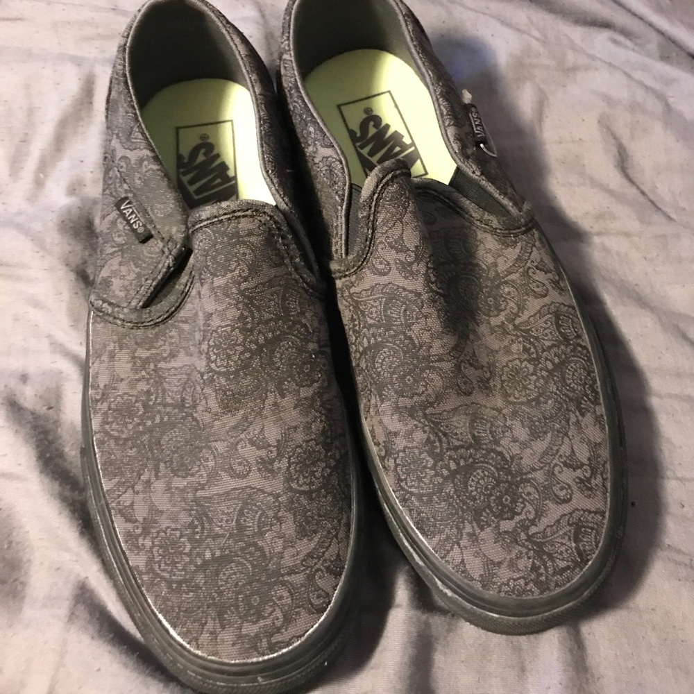 Black lace print slip on vans