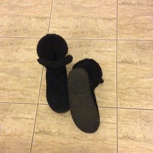 Black Ugg look boots