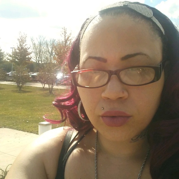 Meet your Posher, Maya - Picture 1 of 1