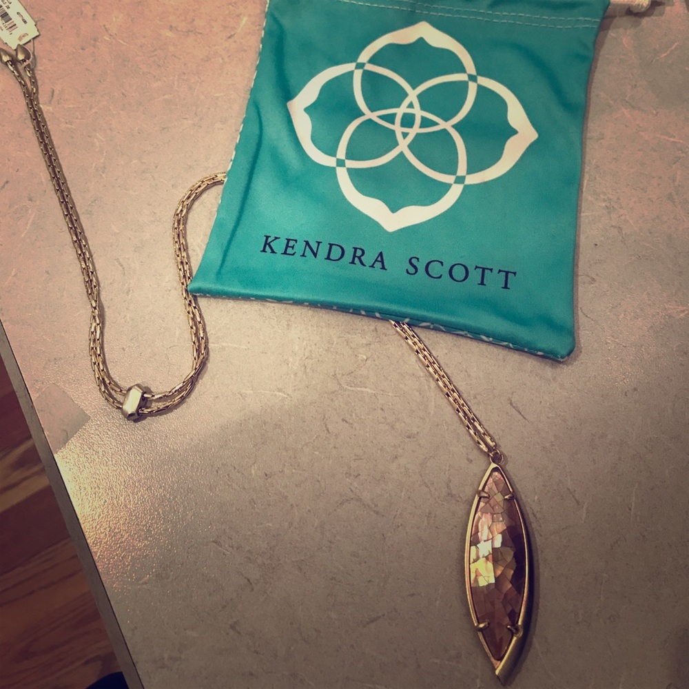 Kendra Scott Milla necklace