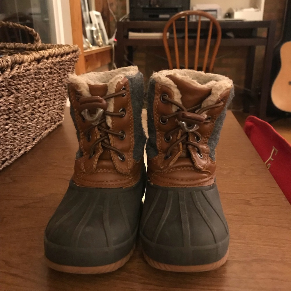 Duck boots for toddler boy!