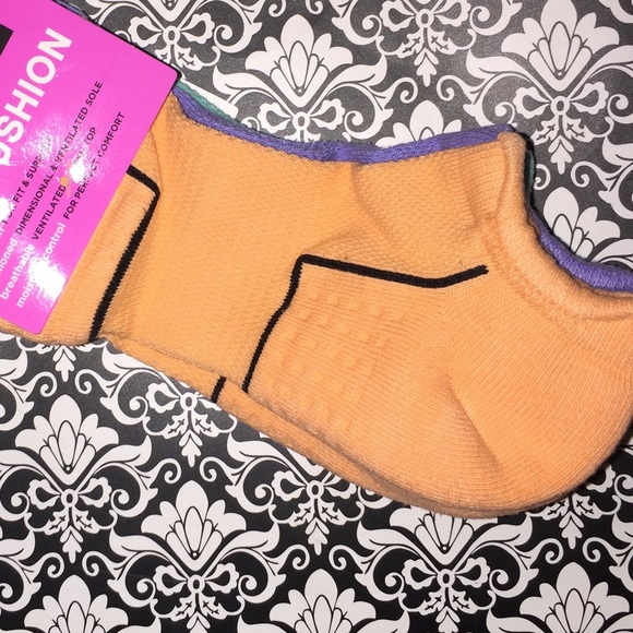 👢👟💜GREAT STOCKING STUFFERS 💜👣👟 - Picture 3 of 6