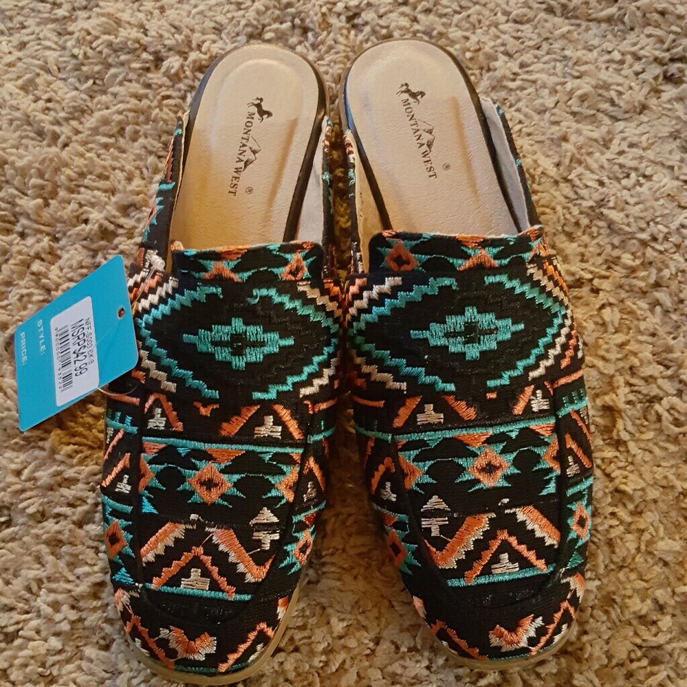 Montana West slip on shoes