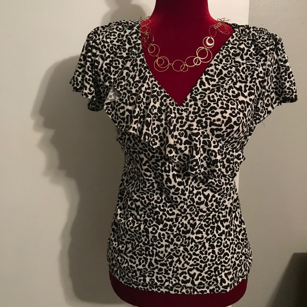 White House/Black Market, Capped Sleeve, Very Soft