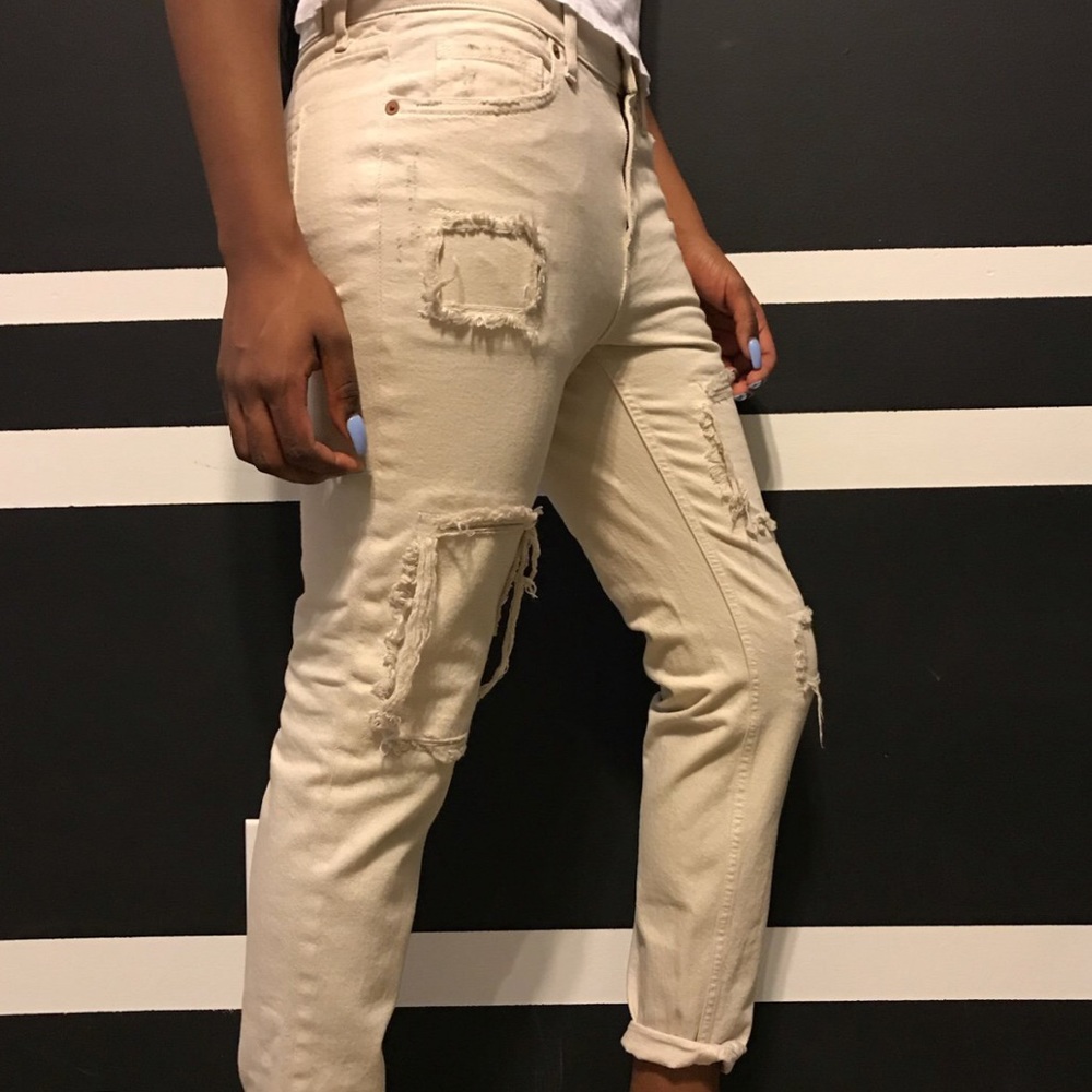 BDG off white slim boyfriend jeans