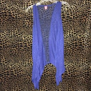 Sleeveless cardigan