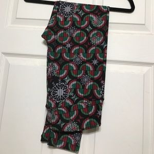 LuLaRoe Holiday Leggings