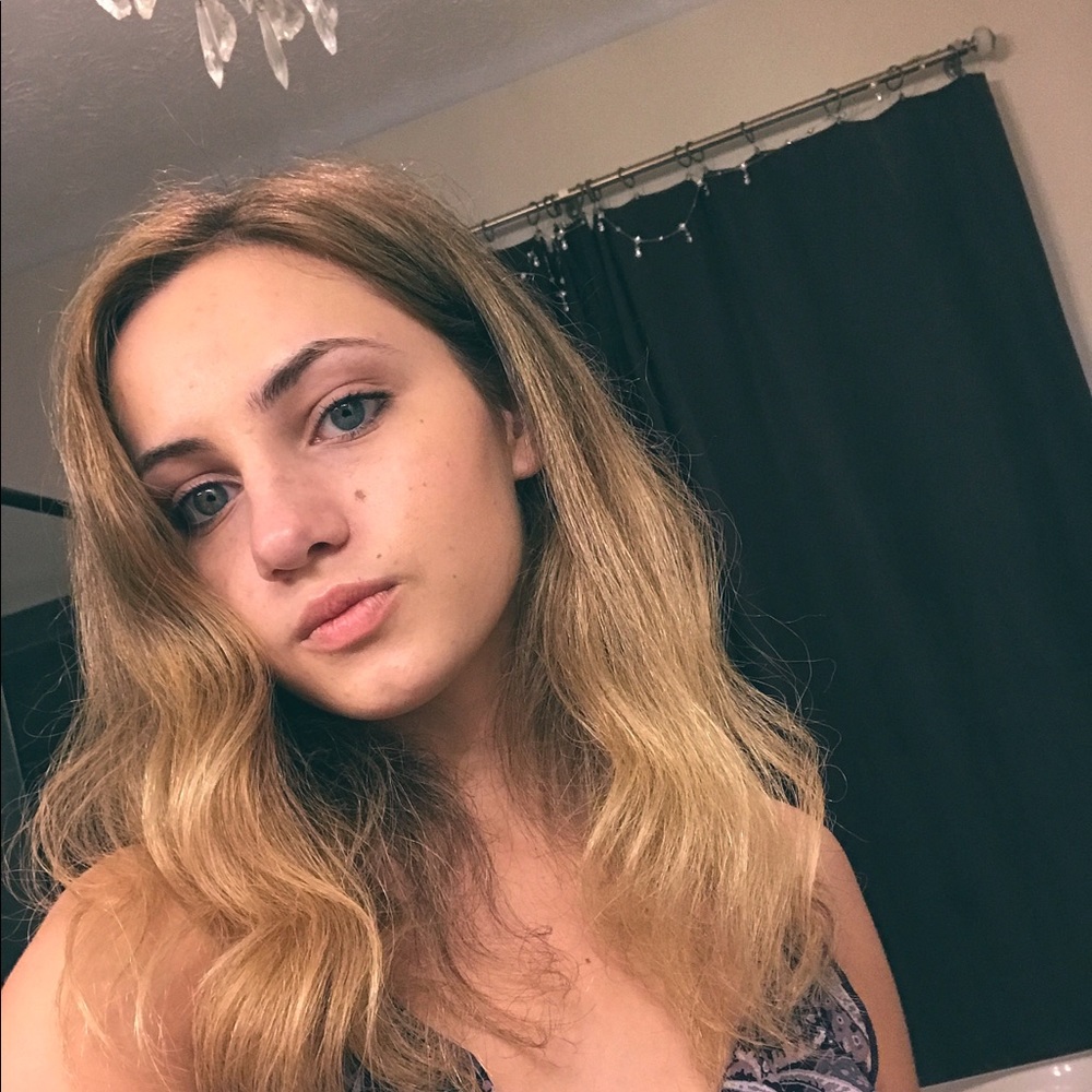 Meet your Posher, Remy