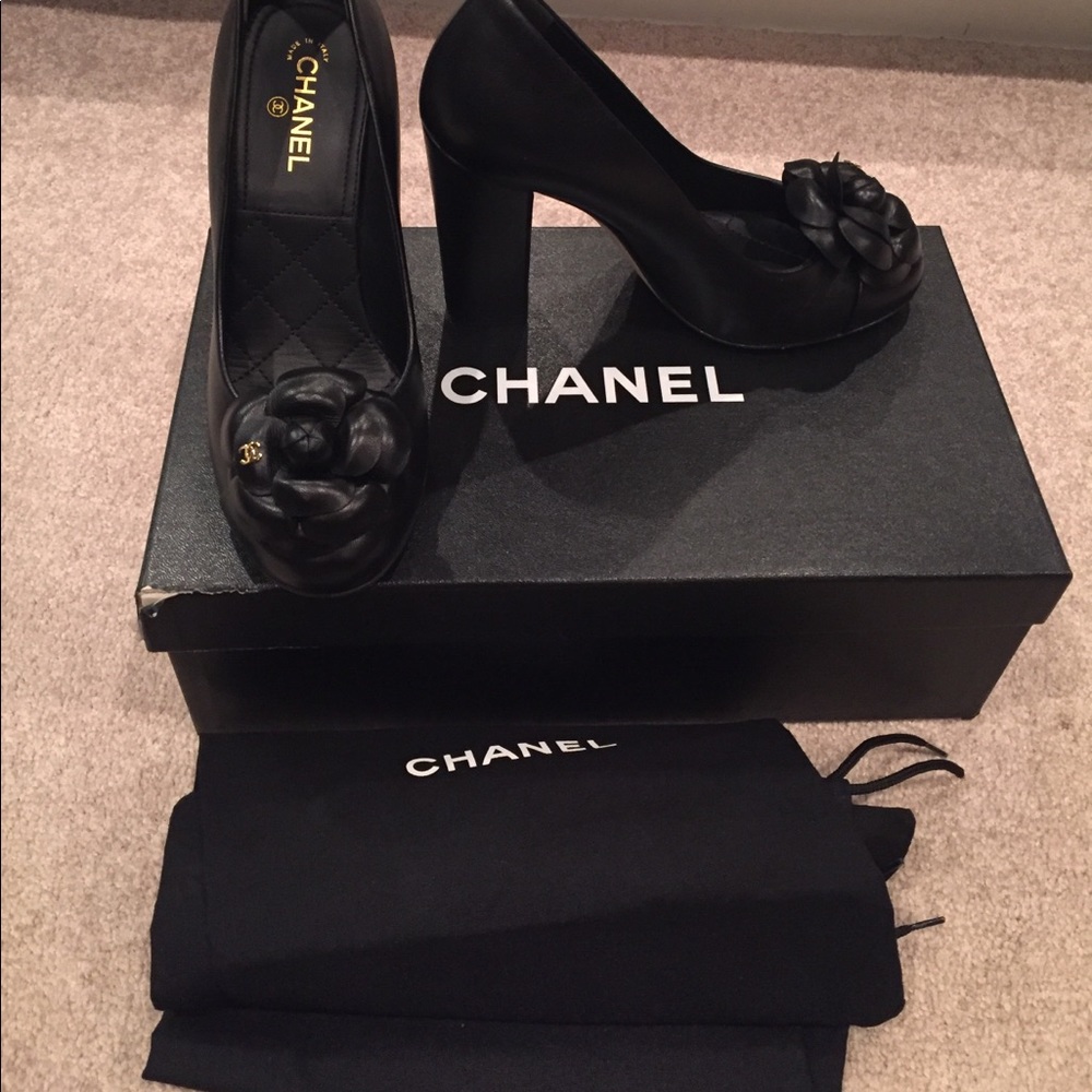 ❌SOLD❌ Chanel Pumps