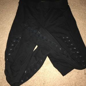 Side laced up leggings