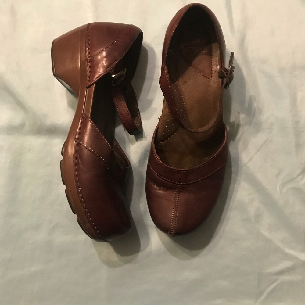 Dansko Mary Jane. Size 41 chocolate brown.