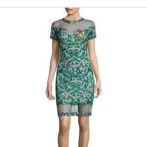 Tadashi shoji verena Floral embroidered dress sz 4