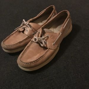 Sperrys boat shoes in suede for women