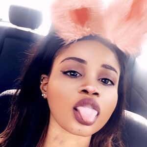 Meet your Posher, Rogerdine