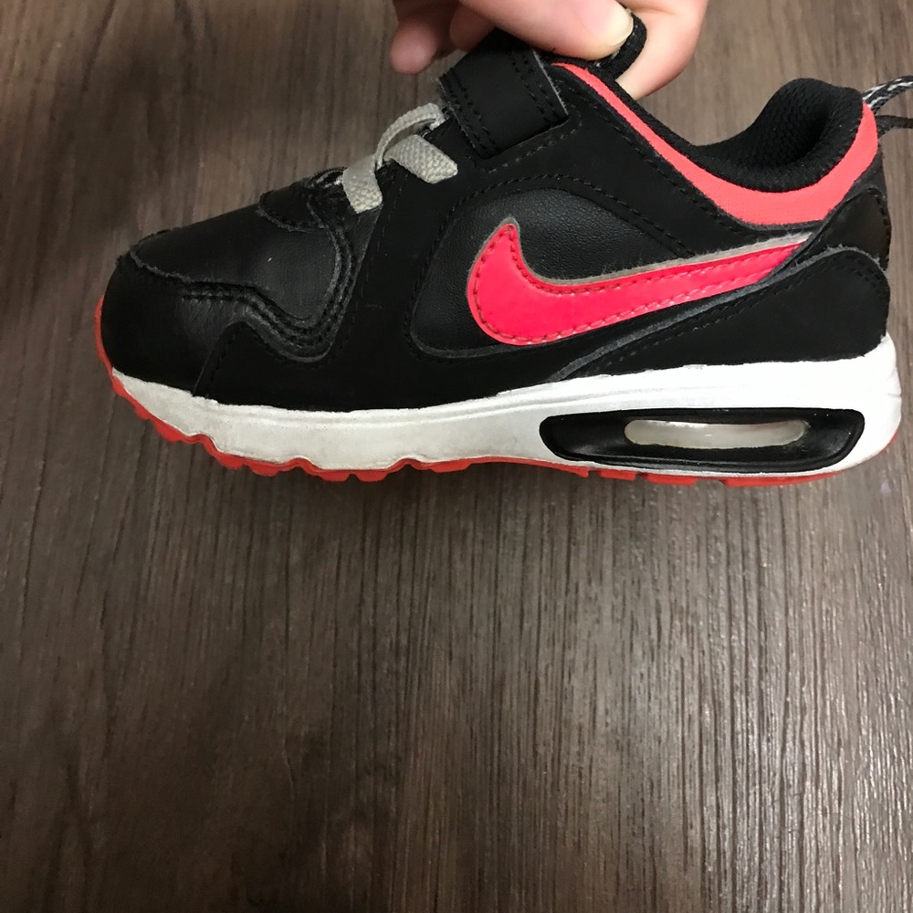 Nike toddler shoes