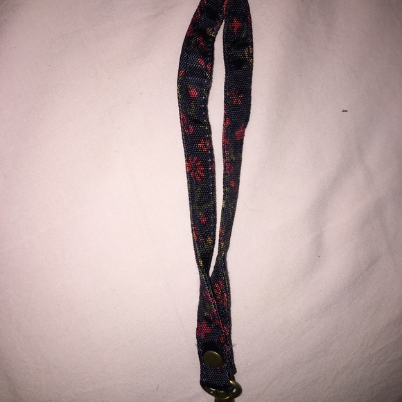 NWT anti- identity theft wallet - Picture 7 of 7