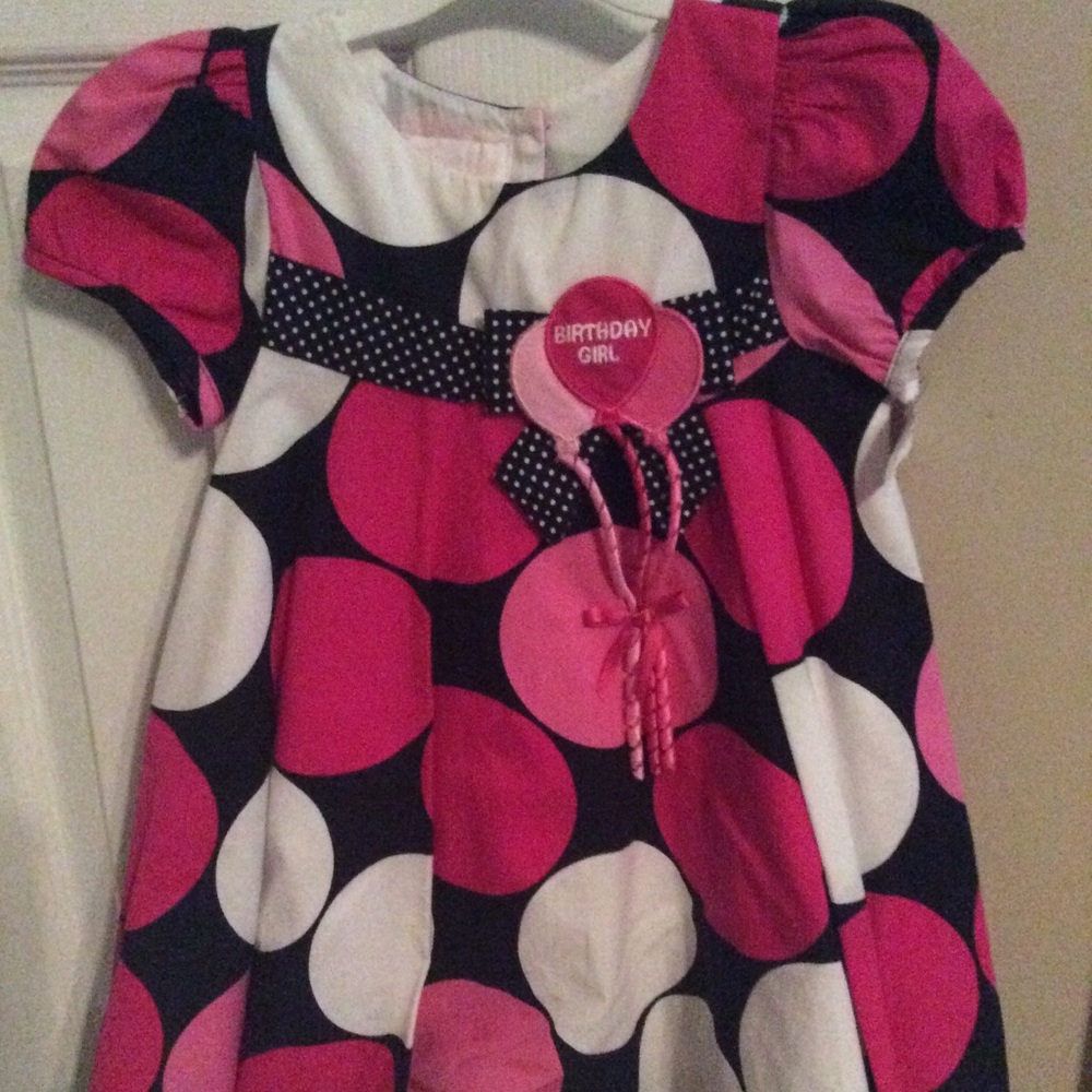 Toddler birthday dress size 24 months.