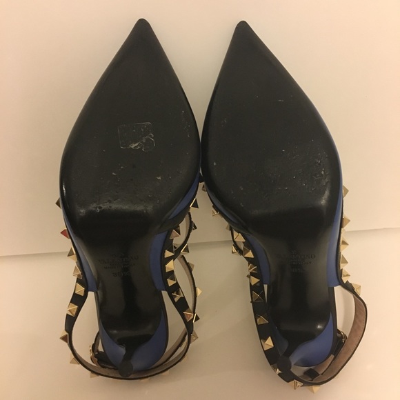 SOLD!Valentino Rockstud Blue Limited Edition Pumps - Picture 6 of 8