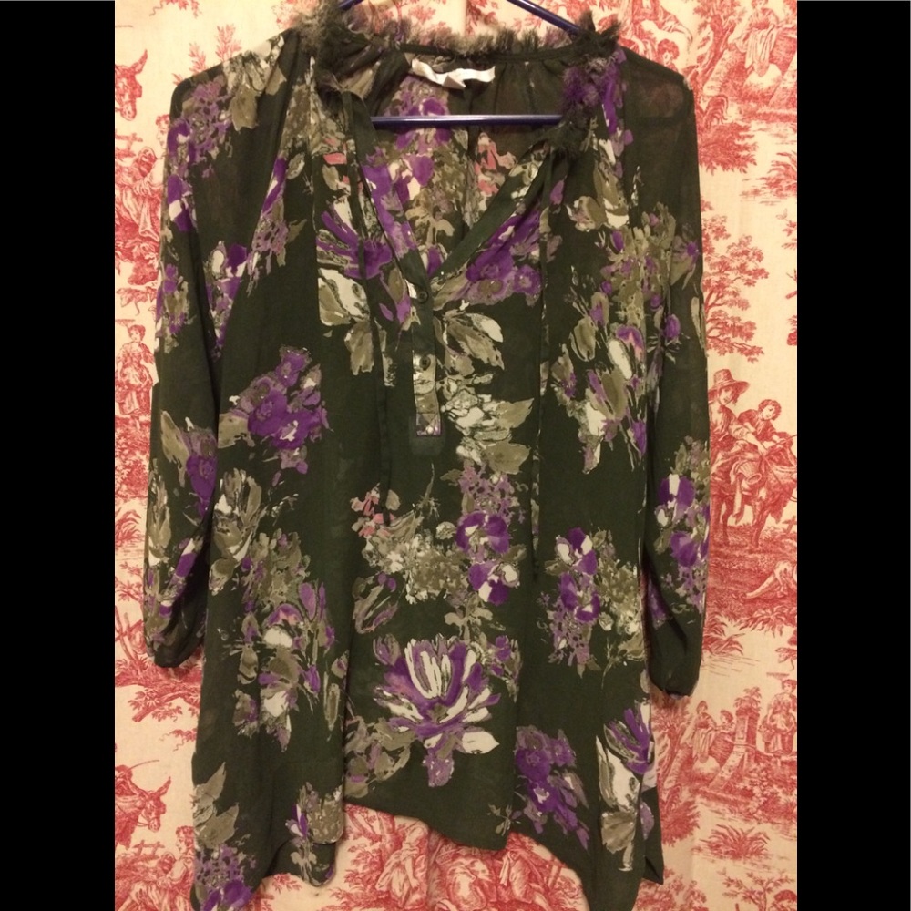 Lauren Conrad army green flowy blouse