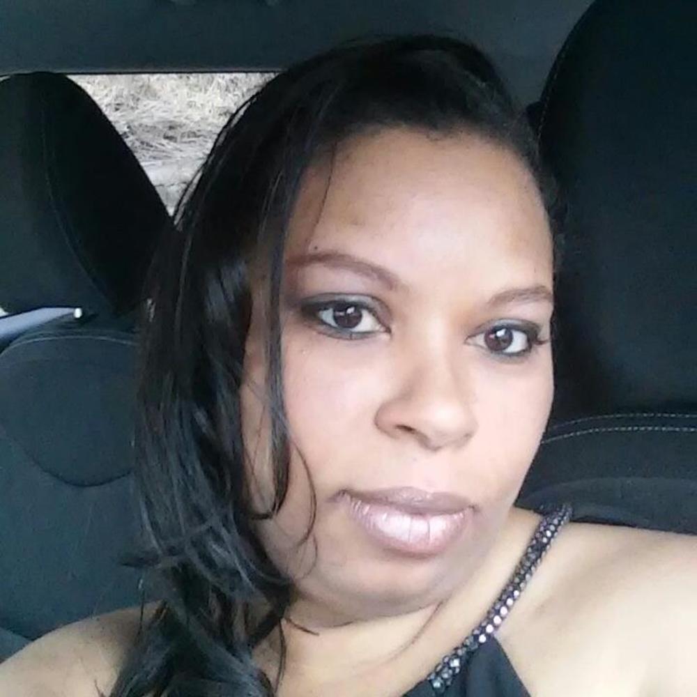 Meet your Posher, Shalela