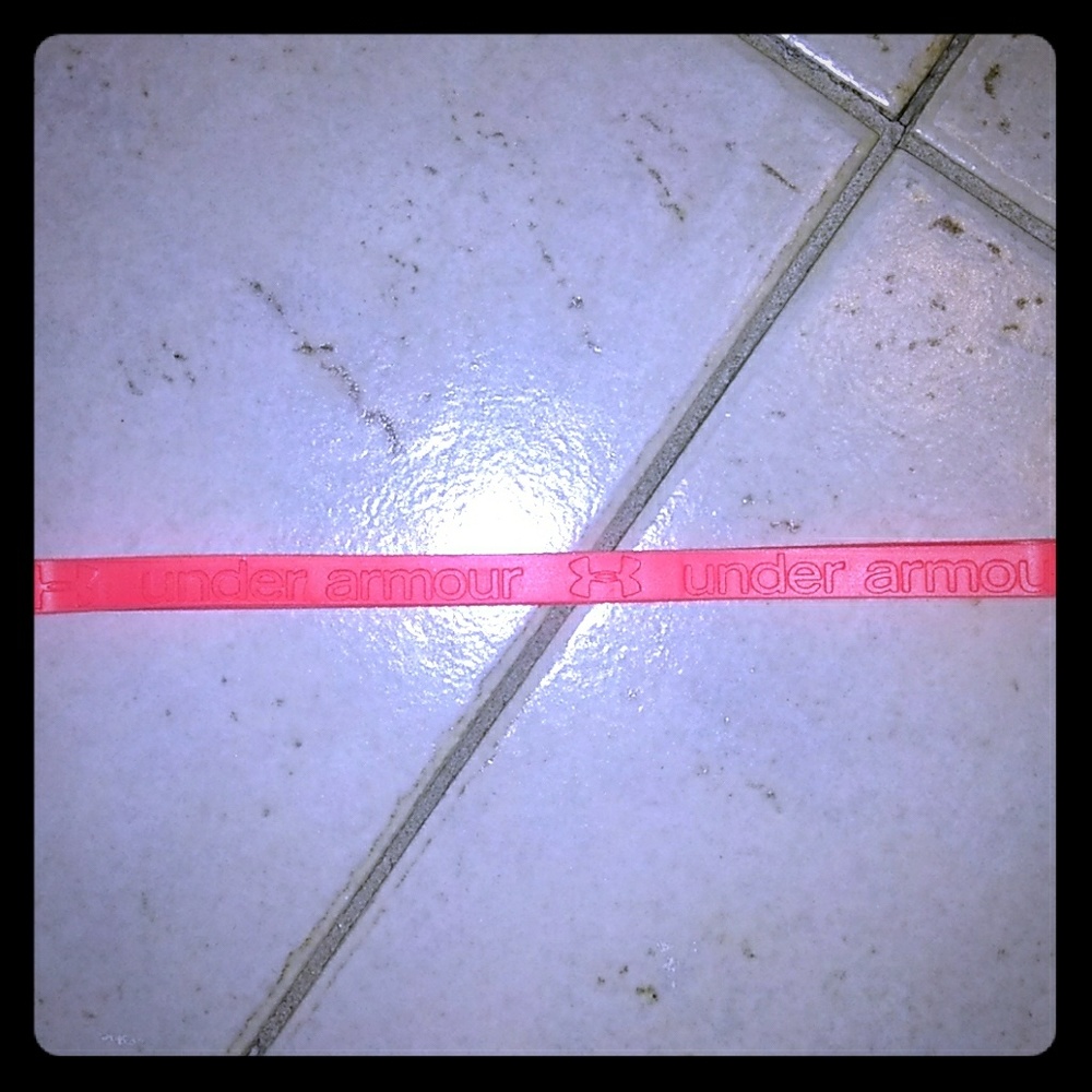 Under Armour rubber headband