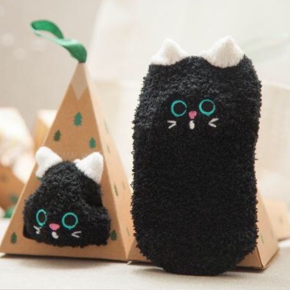 wcfashions Other - My Lil Pet😻" Comfy Warm Anti Slip Socks