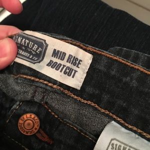 Signature by Levi Strauss and Co Jeans worn once